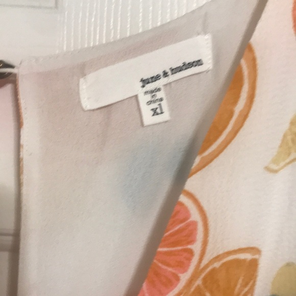 NWT belted romper - Picture 4 of 4